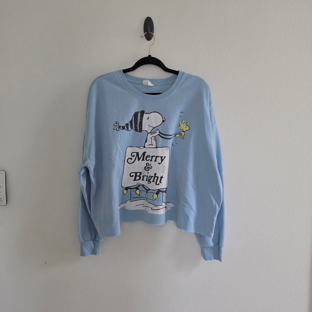 Peanuts Snoopy Merry & Bright holiday Cropped Sweatshirt size XL
